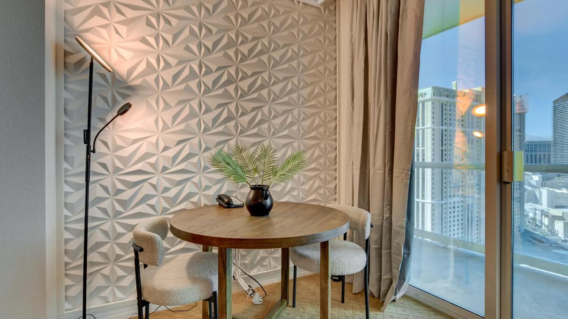 Aparthotel Jewel Suite W/Balcony Mgm Signature * 23Rd Floor* Strip View Las Vegas