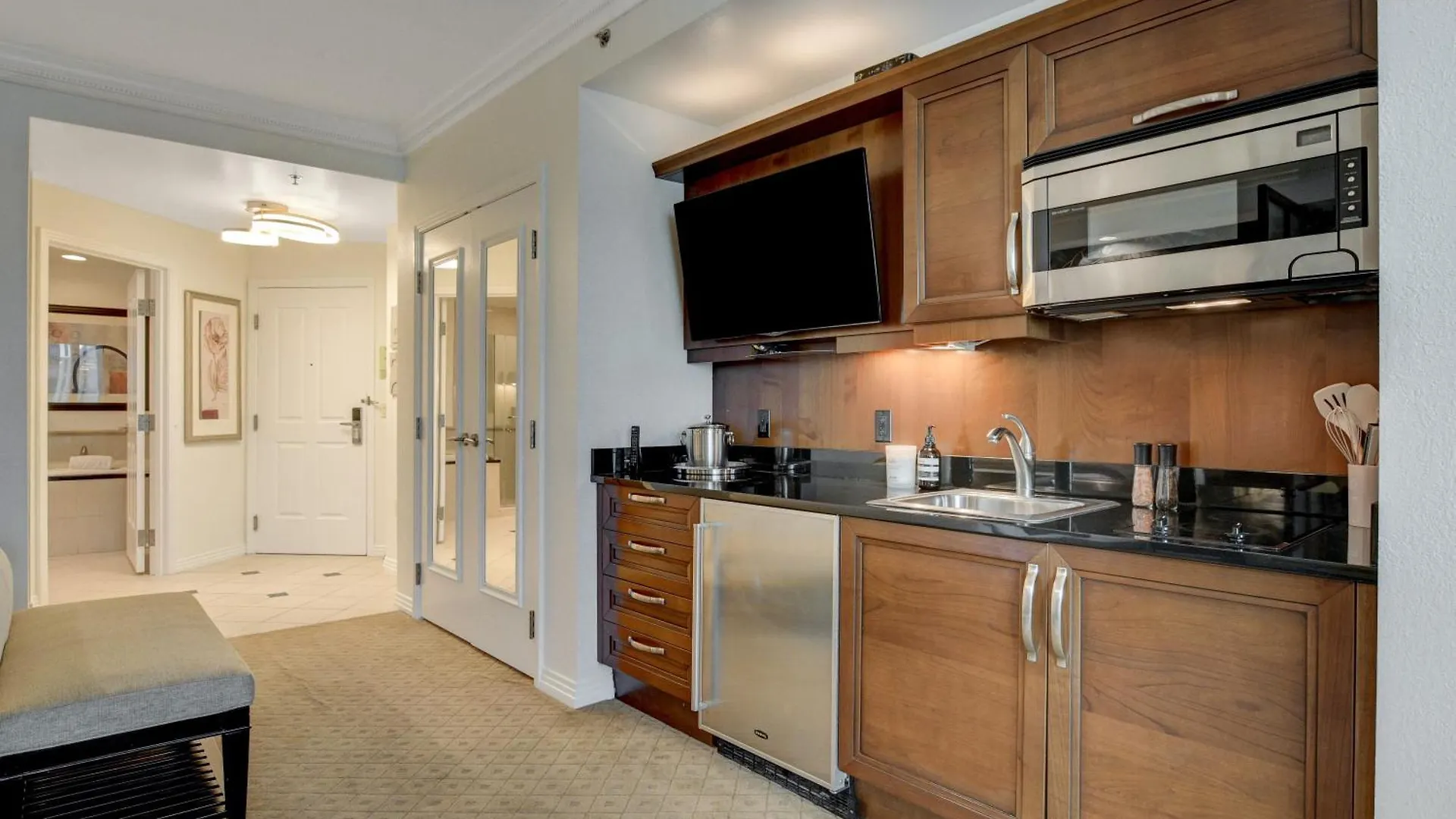Aparthotel Jewel Suite W/Balcony Mgm Signature * 23Rd Floor* Strip View Las Vegas USA